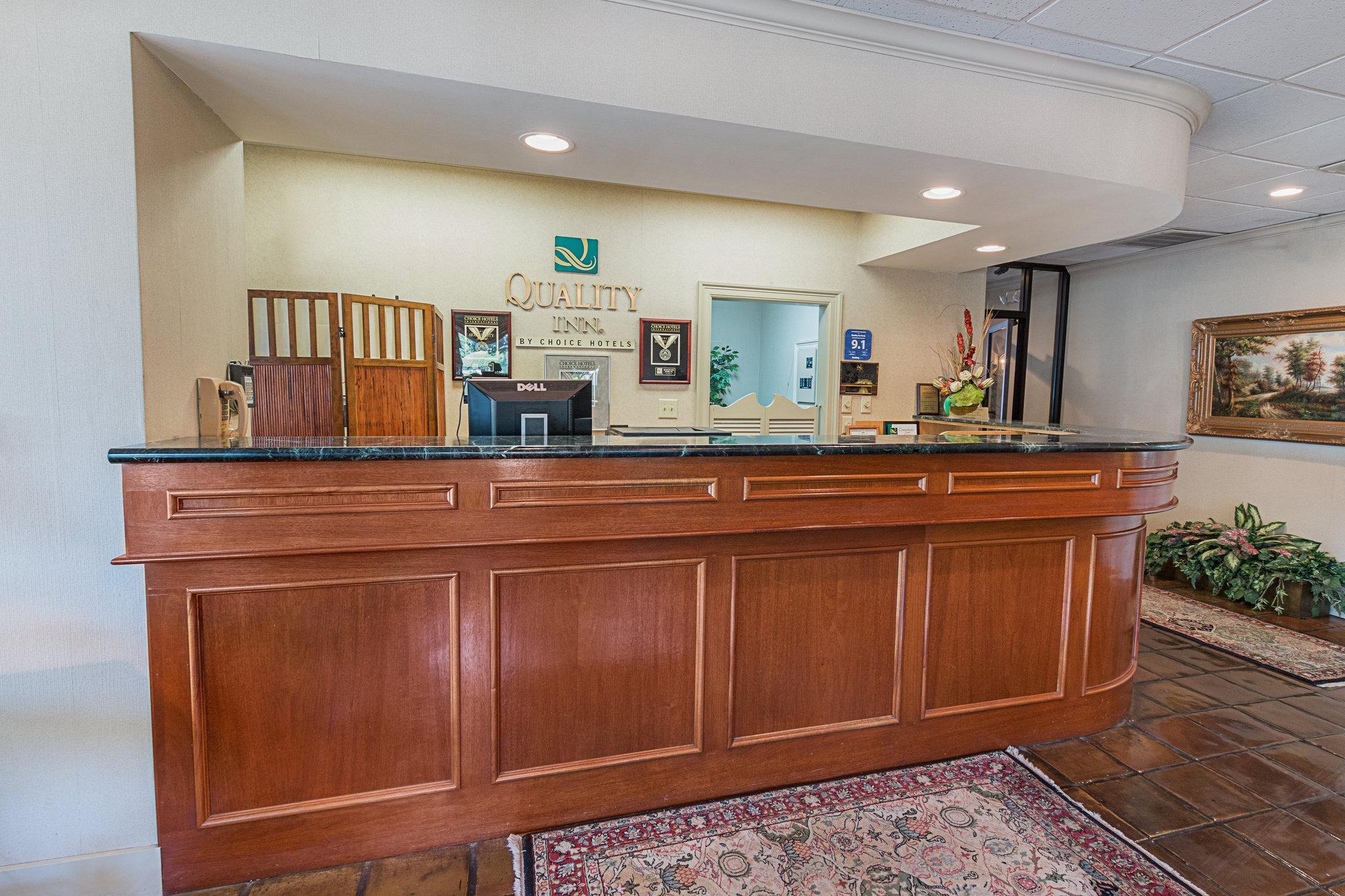 Quality Inn Енніс Екстер'єр фото