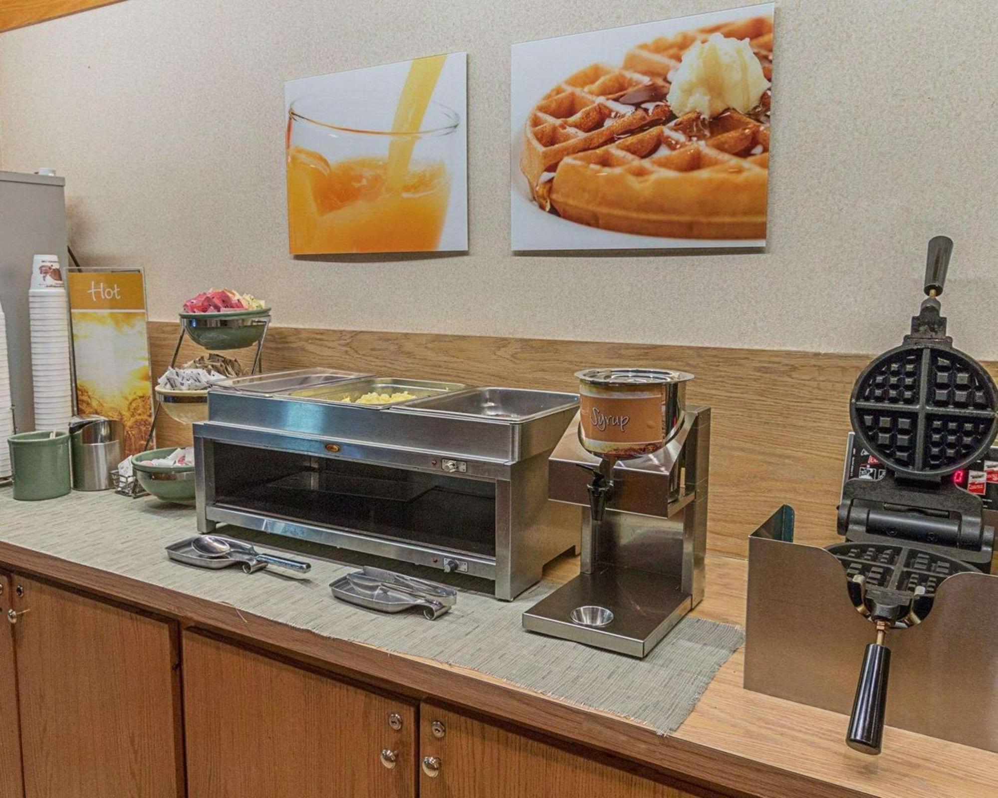 Quality Inn Енніс Екстер'єр фото